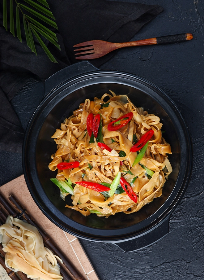 Dry pot bamboo shoots